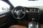 奥迪A5双门2010款2.0TFSI 舒适版