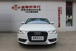 奥迪A4L2013款30 TFSI 自动舒适型