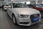 奥迪A4L2013款35 TFSI(2.0T)自动舒适型