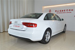 奥迪A4L2013款35 TFSI 自动标准型