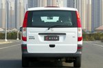 奔驰威霆2011款2.5L 7座行政版
