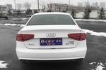 奥迪A4L2015款35 TFSI 自动标准型