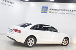 奥迪A4L2015款35 TFSI 自动标准型