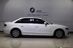 奥迪A4L2011款2.0TFSI 舒适型