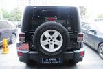 Jeep牧马人四门版2010款3.8L 罗宾汉