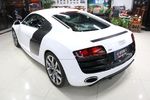 奥迪R82010款5.2FSI quattro