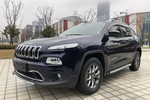 Jeep自由光2016款2.4L 优越版