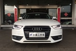 奥迪A4L2016款35 TFSI 自动标准型