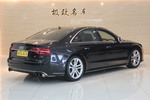 奥迪S82013款4.0TFSI quattro