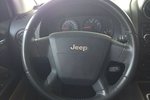 Jeep指南者2010款2.4L 运动版