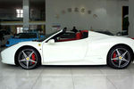 法拉利4582013款4.5L Spider