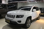 Jeep指南者2014款2.4L 四驱豪华版