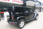 Jeep牧马人四门版2011款3.8L 撒哈拉