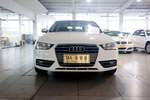 奥迪A4L2013款30 TFSI 手动舒适型