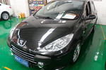 标致307两厢2009款2.0L 自动运动版