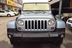 Jeep牧马人两门版2012款3.6L Sahara 极地版