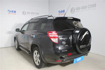 丰田RAV42011款2.4L 自动四驱至臻版 