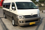 丰田HIACE2011款2.7L 自动标准版13座