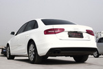 奥迪A4L2013款40 TFSI quattro个性运动型