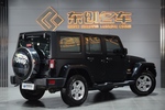 Jeep牧马人四门版2014款3.0L 撒哈拉