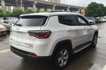 Jeep指南者2015款2.0L两驱豪华版