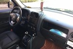 Jeep自由客2014款2.0L 运动版