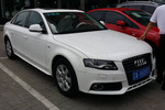 奥迪A4L2012款2.0TFSI 技术型