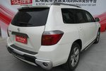 丰田汉兰达2011款2.7L 两驱7座豪华版 