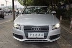 奥迪A4L2011款2.0TFSI 豪华型