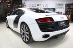 奥迪R82010款5.2FSI quattro