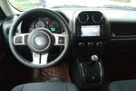 Jeep自由客2013款2.4L 运动版