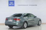 奥迪A4L2012款2.0TFSI 标准型