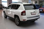 Jeep指南者2014款2.0L 两驱豪华版