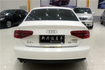 奥迪A4L2013款35 TFSI 自动标准型