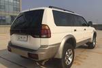 三菱帕杰罗sport2004款3.0 GLS 手动 四驱