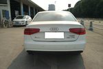 奥迪A4L2012款2.0TFSI 标准型