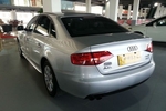 奥迪A4L2010款2.0TFSI 舒适型