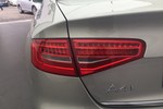 奥迪A4L2015款35 TFSI 自动技术型