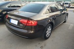 奥迪A4L2010款2.0TFSI 标准型