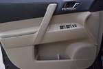 丰田汉兰达2012款2.7L 两驱5座精英版