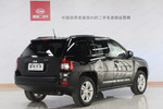 Jeep指南者2013款2.4L 四驱运动版