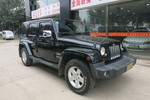 Jeep牧马人四门版2011款3.8L 撒哈拉