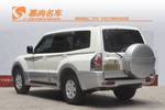 三菱帕杰罗2011款3.0L GLS 自动 四驱