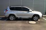 丰田RAV42010款2.0L 自动 豪华升级版