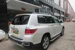 丰田汉兰达2013款2.7L 两驱7座紫金版