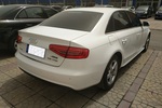 奥迪A4L2013款35 TFSI 自动豪华型