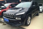 Jeep自由光2014款2.4L 豪华版