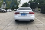 奥迪A4L2013款30 TFSI 自动舒适型