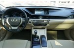 雷克萨斯ES混动2013款300h 精英版