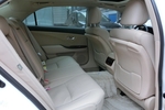 丰田皇冠2010款V6 3.0L Royal Saloon VIP 